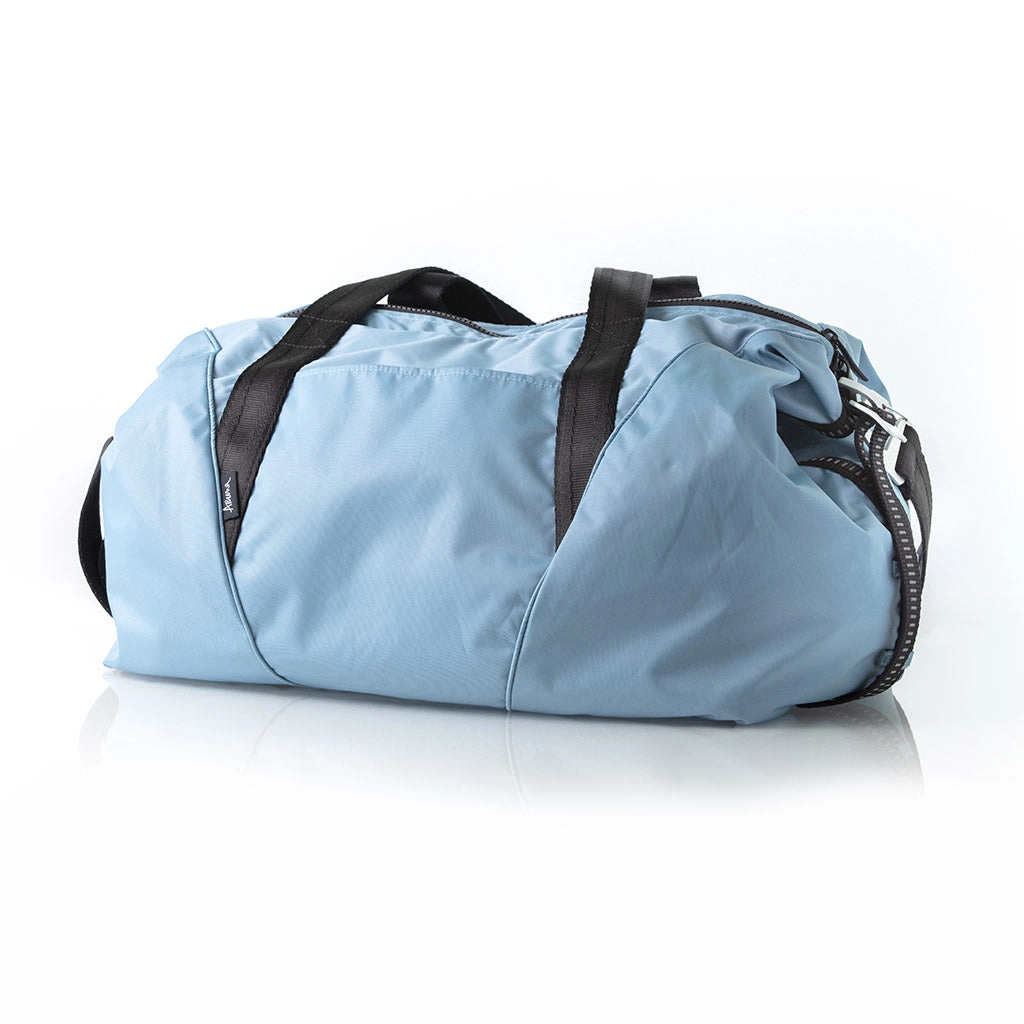 'Almost Perfect' Aruna Duffel