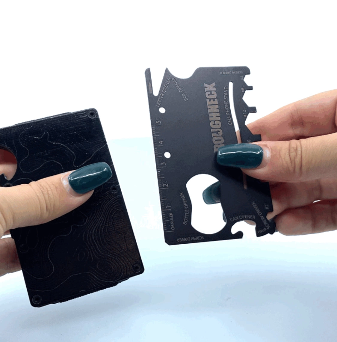 Metal RFID Blocking Ultra-Thin Wallet with Multi-Tool - 6 Pieces Per Retail Ready Display 22875