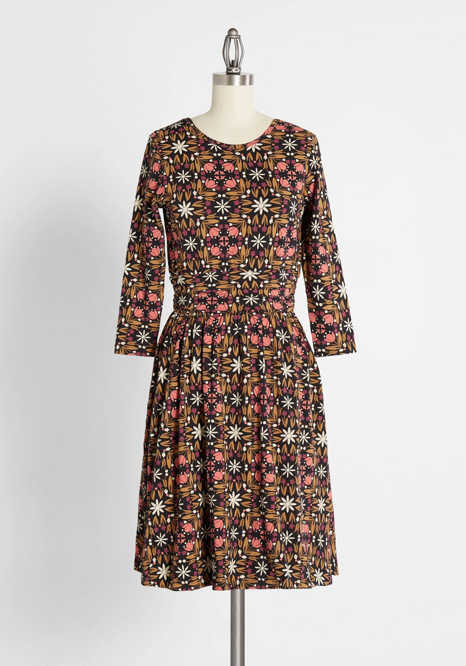 Night Blooming Beauty Dress