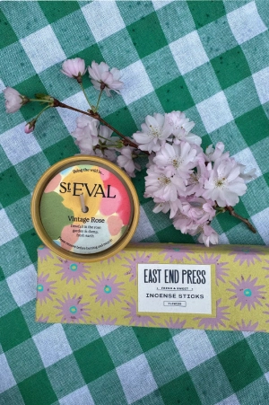 St Eval Artist Pot Vintage Rose